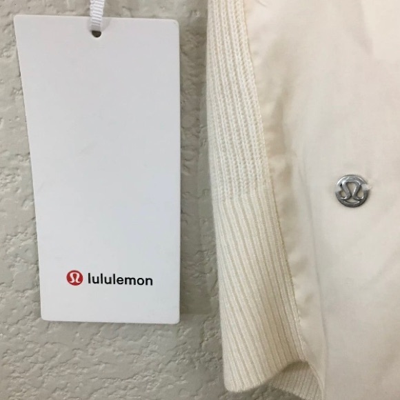 NWT $168 Lululemon Still At Ease Wrap Cardigan Sweater Angel Wing Size 10 - Picture 11 of 15